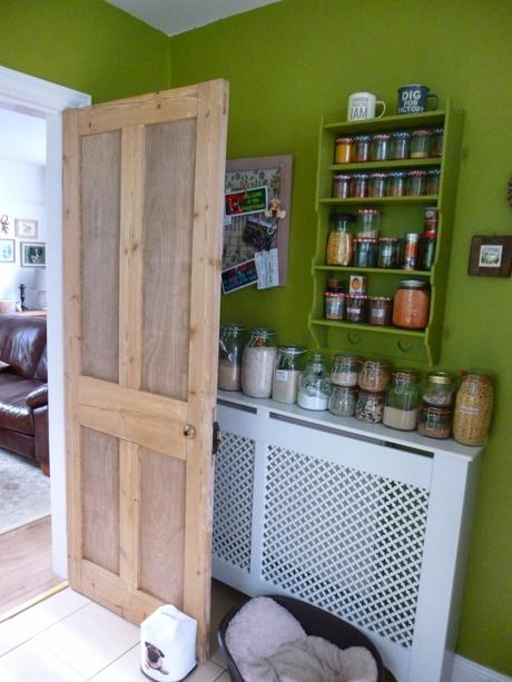 Doors, Handles and Buckets