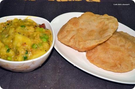 South Indian breakfast trail #1-Poori/puri  masala/masal