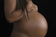 Pregnant-black-woman