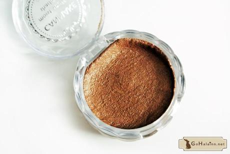 Review: Canmake Moist Souffle Shadow #02 Mocha Brown