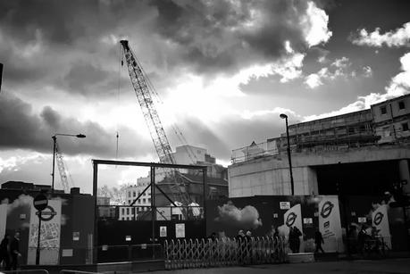 In and Around London... Cranes & Contraptions