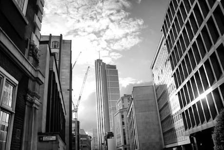 In and Around London... Cranes & Contraptions