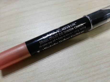 Review - Lakme Absolute - Drama Stylist Eyeshadow Crayon in Pink