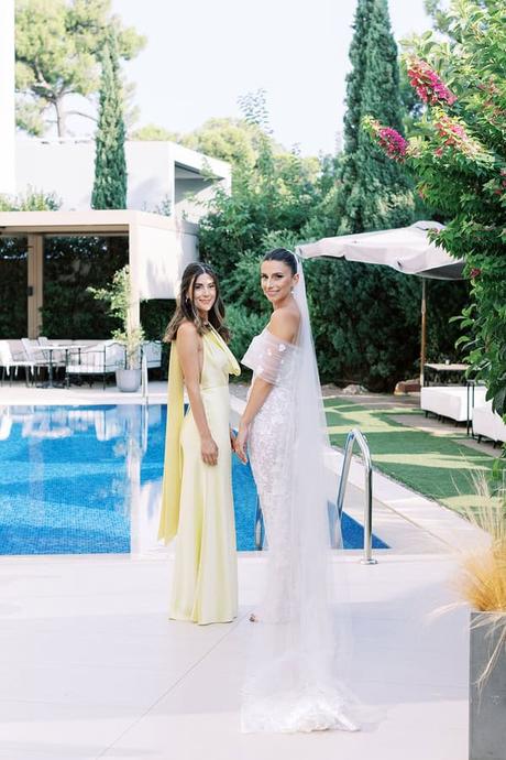 Elegant greek island inspired wedding with bougainvillea | Thalia & Yiannis Elegant Greek Island Inspired Wedding Bougainvillea