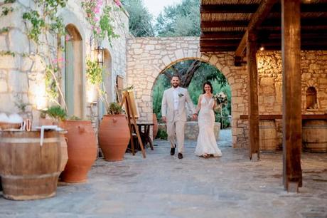 Rustic chic wedding in Crete with elegant white blooms | Ashleigh & James Rustic Chic Wedding Crete With Elegant White Blooms