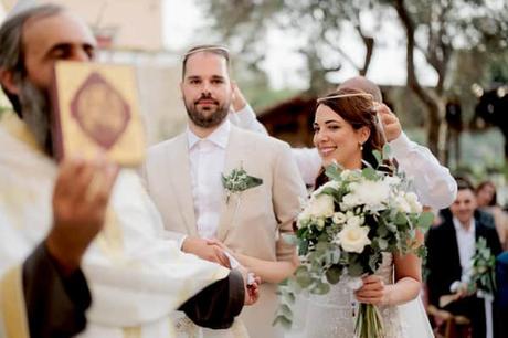 Rustic chic wedding in Crete with elegant white blooms | Ashleigh & James Rustic Chic Wedding Crete With Elegant White Blooms