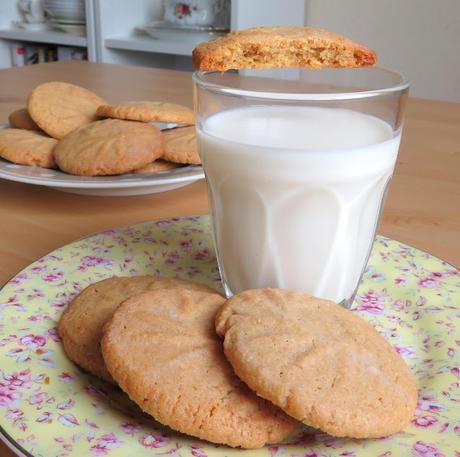 Small Batch Peanut Butter Cookies
