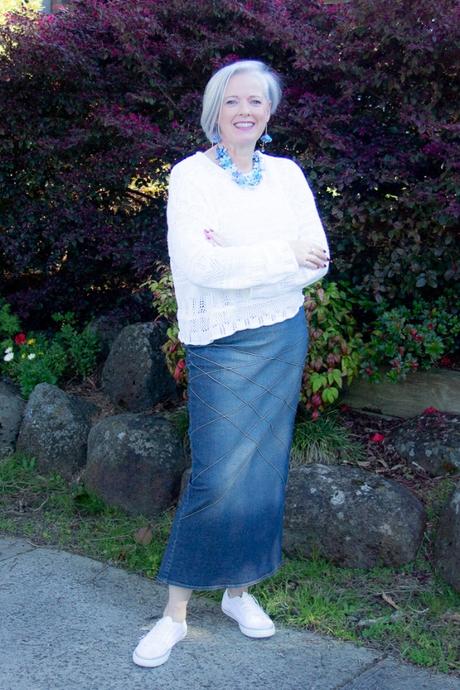 Denim skirt with crochet top