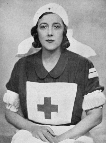 A Thruple, a Lemur and a Thigh Tattoo A Thruple, a Lemur and a Thigh Tattoo