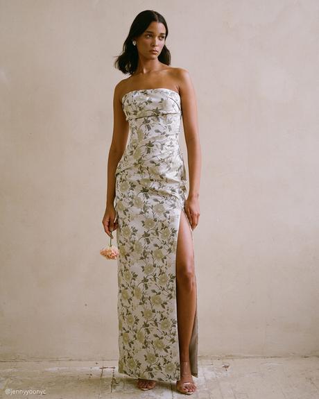 21 Wedding Guest Dresses Summer to Try Now wedding guest dresses summer long strapless neckline sexy jennyyoo