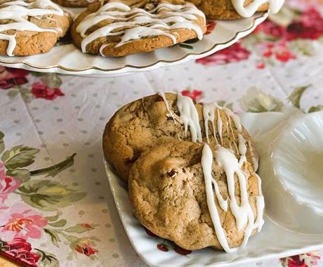 Maple Pecan Cookies