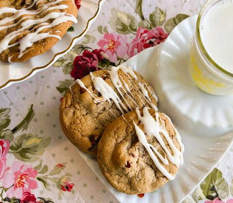 Maple Pecan Cookies