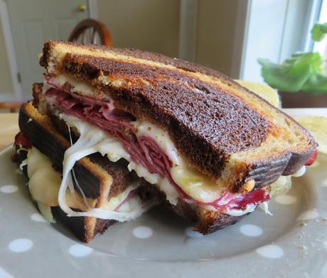 Classic Reuben Sandwich