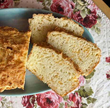 Shaker Cheese Bread Shaker Cheese Bread
