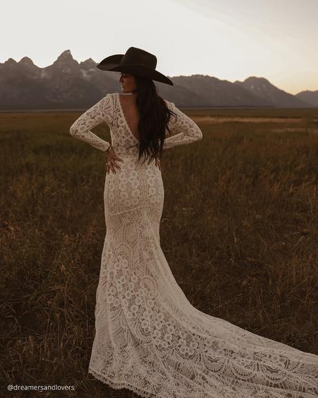 dreamers and lovers boho wedding dresses sheath v back with long sleeves