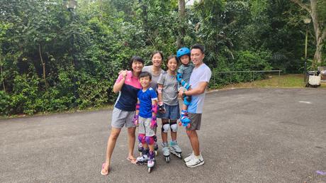 All I wanna do is rollerblade - Ariel is 12!