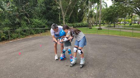 All I wanna do is rollerblade - Ariel is 12!