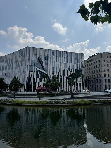 A Weekend in Düsseldorf: Luxury + Art