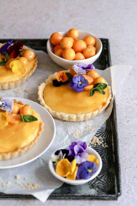 Sunshine lemon shortbread tarts