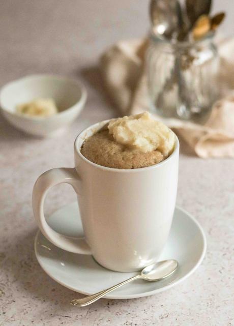 Easy single-serve cinnamon bun mug cake Easy single-serve cinnamon bun mug cake