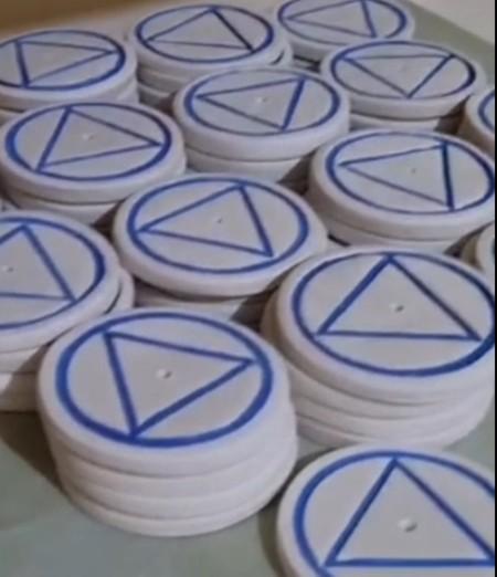 Preparing a Gift – a Group Work Preparing a Gift – a Group Work