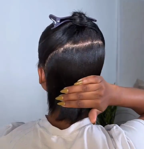 How to Put in Clip-In Hair Extensions: Detailed Guide