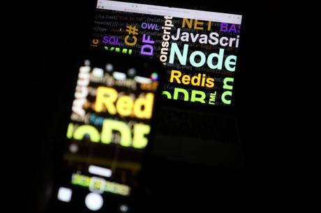 What Crypto Wallet Should I Use? A Complete Guide for Beginners and Investors