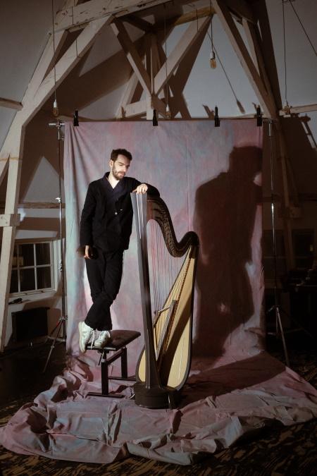 Remy van Kesteren: show in Amsterdam w/ Cape Sleep