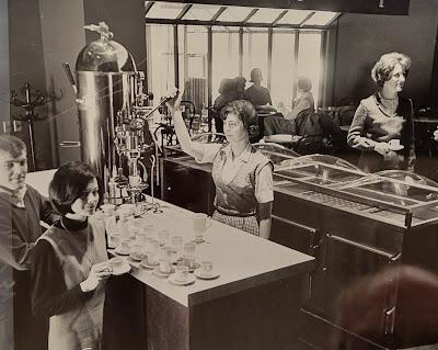 ESPRESSO MACHINE ETCHING FROM 1965: Memories from My Years at Grinnell College