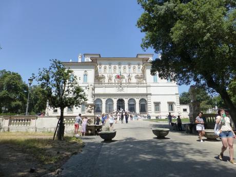 Rome: the Eternal City - the right place to swear eternal love to each other P1090771.JPG