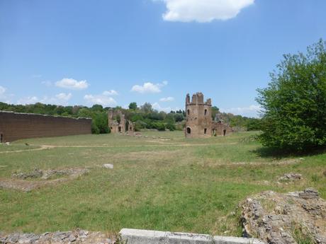 Rome: the Eternal City - the right place to swear eternal love to each other P1100031.JPG