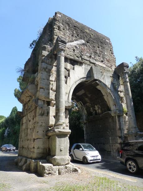 Rome: the Eternal City - the right place to swear eternal love to each other P1090970.JPG