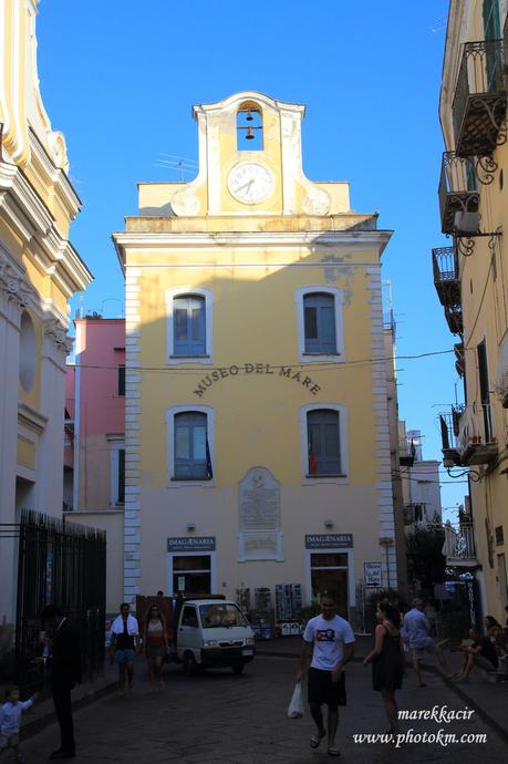 Travel to Ischia