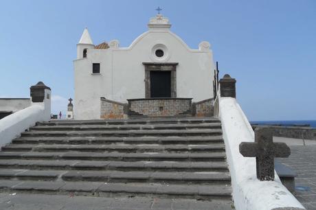 Travel to Ischia