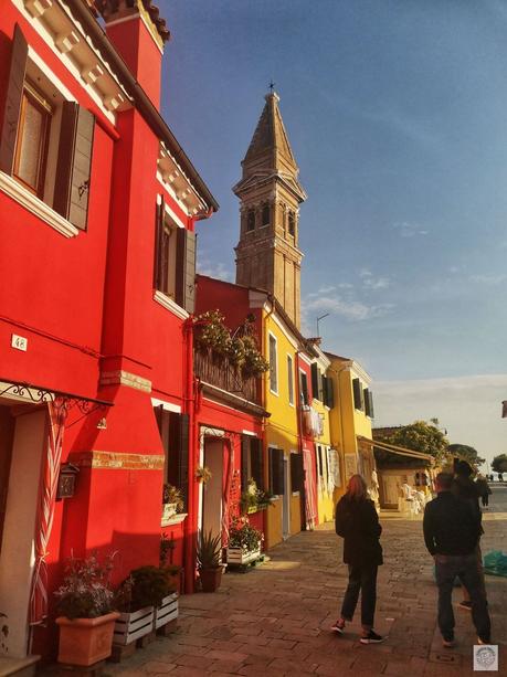 Let's travel together #298 - Chiesa di San Martino Vescovo (Church of Saint Martin Bishop, Burano) Let's travel together #298 - Chiesa di San Martino Vescovo (Church of Saint Martin Bishop, Burano)