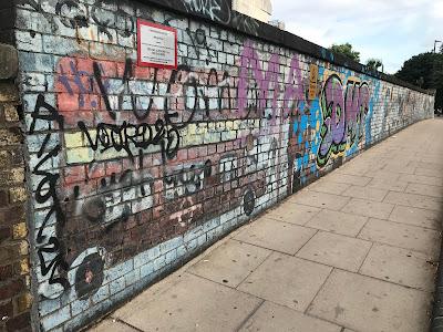 Another elephant spotted in Camden... and a few other beasts too! Another elephant spotted in Camden... and a few other beasts too!