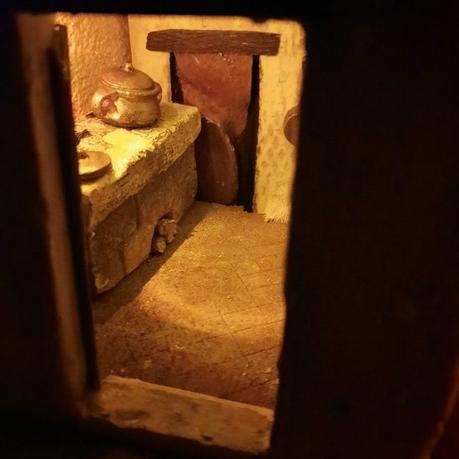 Making a Nativity diorama inside an antique steamer trunk: the kitchen