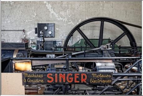 The Farcot steam engine from 1906 in the Singer factory of Bonnières-sur-Seine
