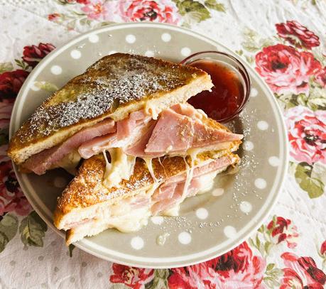 Classic Monte Cristo Sandwich