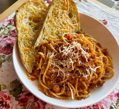 Rosé Sausage Ragu Rosé Sausage Ragu