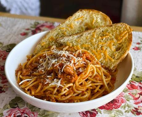 Rosé Sausage Ragu Rosé Sausage Ragu