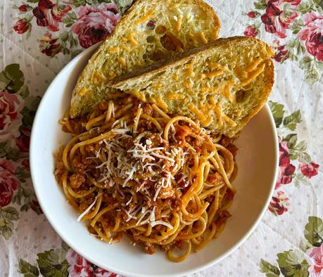 Rosé Sausage Ragu Rosé Sausage Ragu