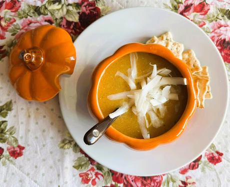 Butternut Squash, Apple & Cheddar Soup