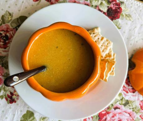 Butternut Squash, Apple & Cheddar Soup