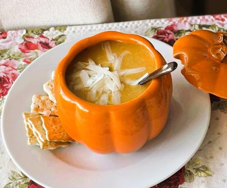 Butternut Squash, Apple & Cheddar Soup