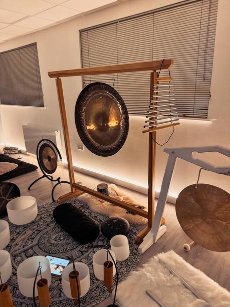 Sound Baths for Mums: Benefits, How to Try One & Why You Need It