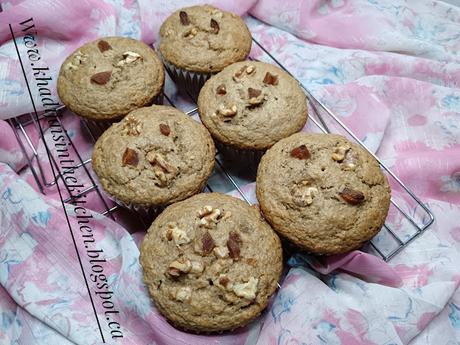 PETITS GÂTEAUX AU GERME DE BLÉ ET À LA COMPOTE DE FRUIT / WHEAT GERM AND FRUIT COMPOTE MUFFINS / MAGDALENAS DE GERMEN DE TRIGO Y COMPOTA DE FRUTAS / مافن جنين القمح وكومبوت الفواكه