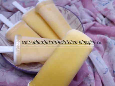 SUCETTES GLACÉES À LA MANGUE / MANGO POPSICLES / PALETAS HELADAS DE MANGO /مصاصات المانجو المجمدة SUCETTES GLACÉES À LA MANGUE / MANGO POPSICLES / PALETAS HELADAS DE MANGO /مصاصات المانجو المجمدة
