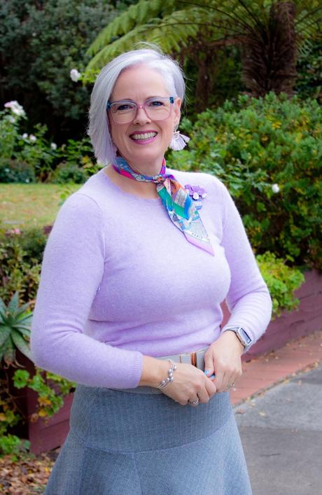 Separate pattterns with a solid color from yoru palette