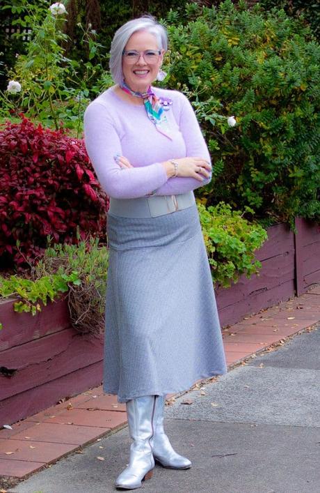 grey skirt silver boots lilac top